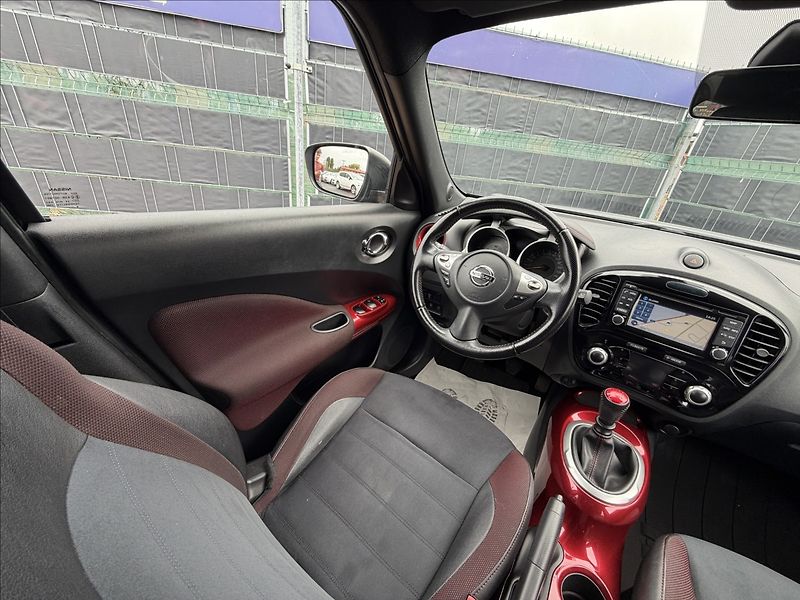 Nissan Juke 1.2 DIG-T N-Connecta - fotka 8 z 19
