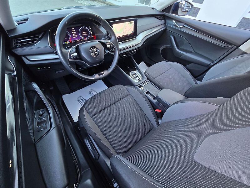 Škoda Octavia 1.4TSi 150kW iV DSG KAMERA - fotka 7 z 46