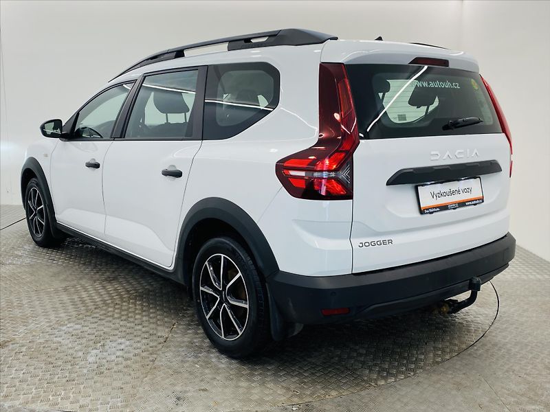 Dacia Jogger 1,0 TCe 67kW LPG 7 Míst - fotka 20 z 22