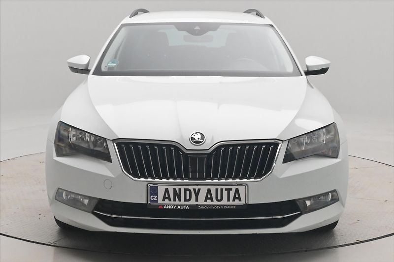 Škoda Superb 1,6 TDI 88 kW NAVI Ambition Zá - fotka 2 z 29