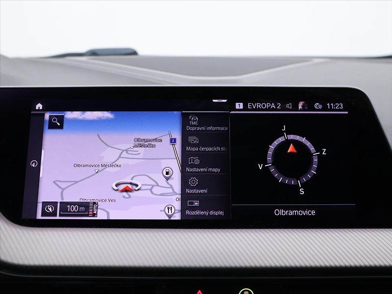 BMW Řada 2 2,0 M235i 225kW CZ xDrive - fotka 27 z 40