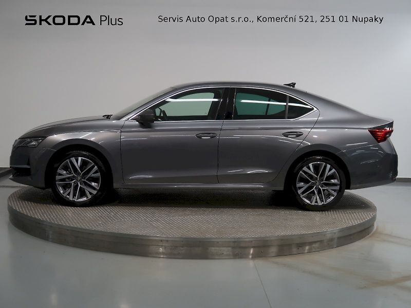 Škoda Octavia (2025) EXCLUSIVE 1.5TSI M-HEV 110KW D - fotka 3 z 47