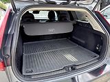 Volvo V60 CC D4 AWD // B&W // REZERVACE - náhled 16