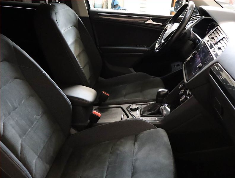 Volkswagen Tiguan Allspace (2020) R-Line 2.0 TDI - fotka 9 z 25