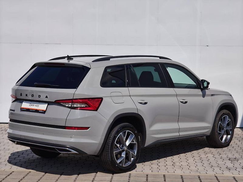 Škoda Kodiaq Sportline DSG 2,0TDI - fotka 2 z 26