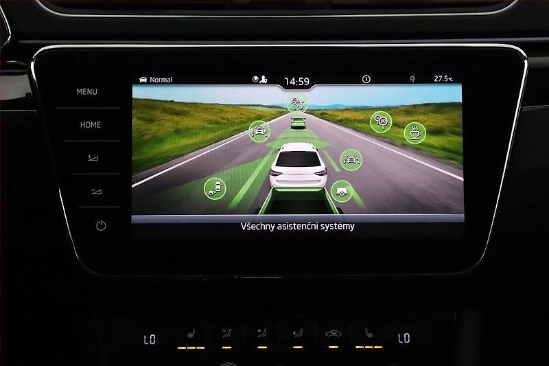 Škoda Superb (2022) Laurin&Klement iV 1.4 TSI PHEV - fotka 17 z 23