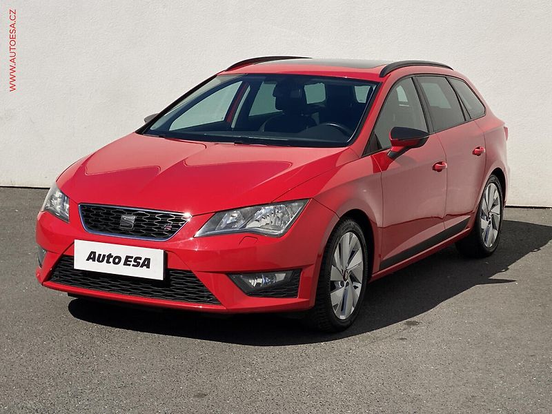 Seat Leon (2014) 2.0 TDi, FR, AT, panorama - fotka 3 z 16