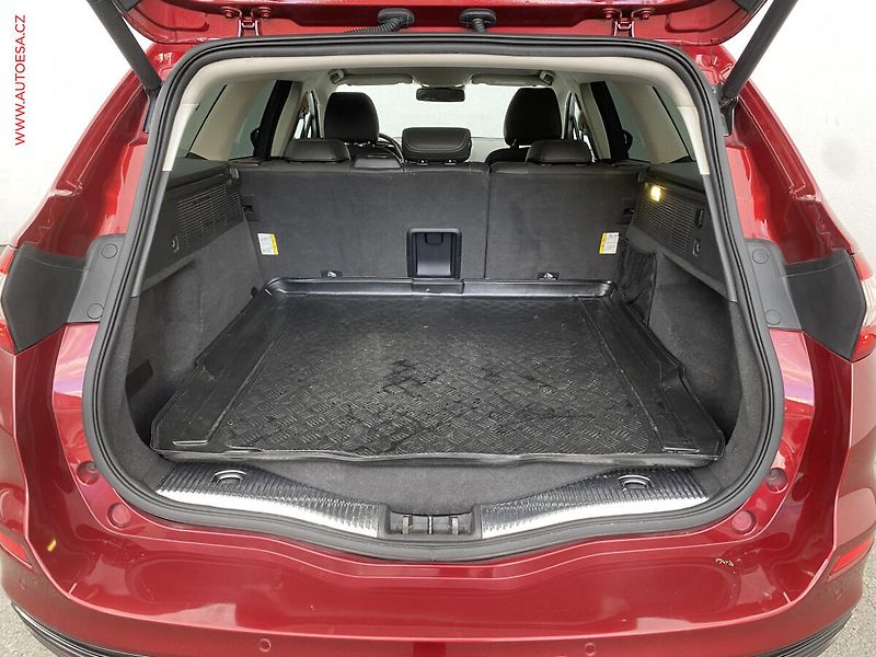 Ford Mondeo (2016) 2.0 EB, Titanium, AT, kůže - fotka 7 z 17