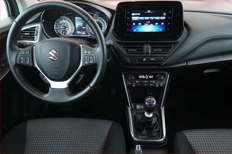 Suzuki SX4 S-Cross (2023) 1.4 BoosterJet - fotka 7 z 15