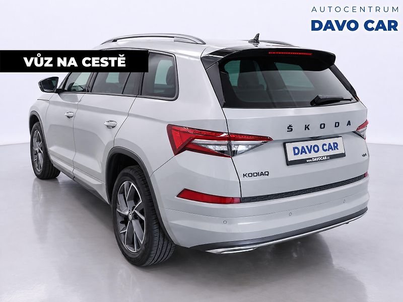 Škoda Kodiaq 2,0 TDI 147kW 4x4 DSG Sportlin - fotka 2 z 12