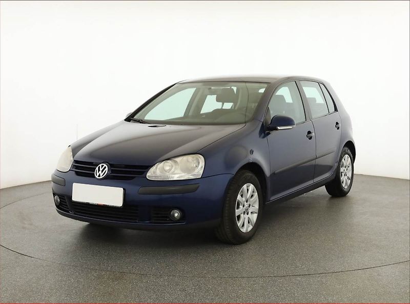 Volkswagen Golf (2006) 1.6, Serv.kniha, po STK - fotka 2 z 14