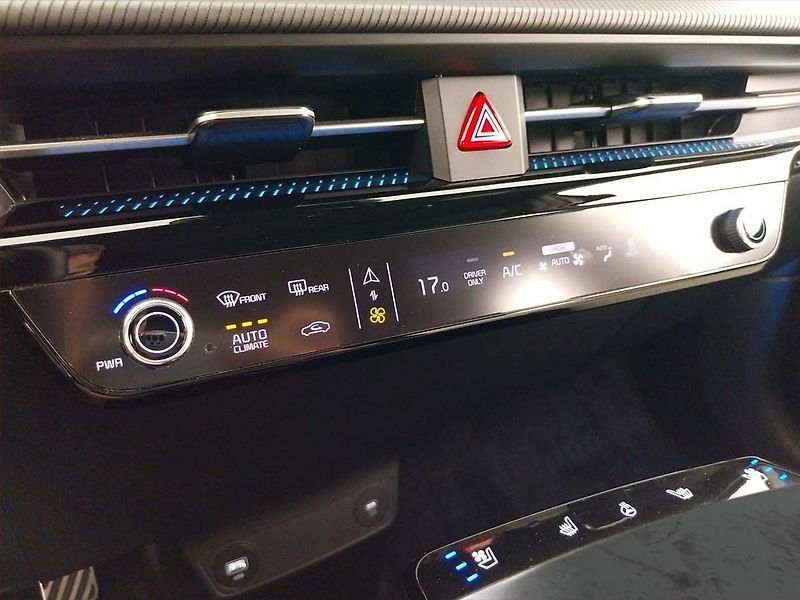 Kia EV6 (2023) AWD 77.4 kWh - fotka 20 z 26