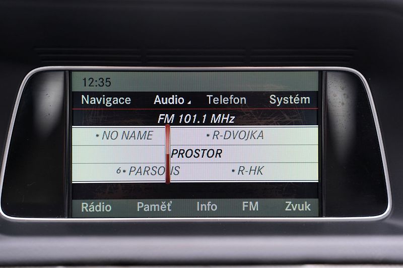 Mercedes-Benz Třídy E E 220d Avantgarde/kůže/AT/ČR - fotka 35 z 36