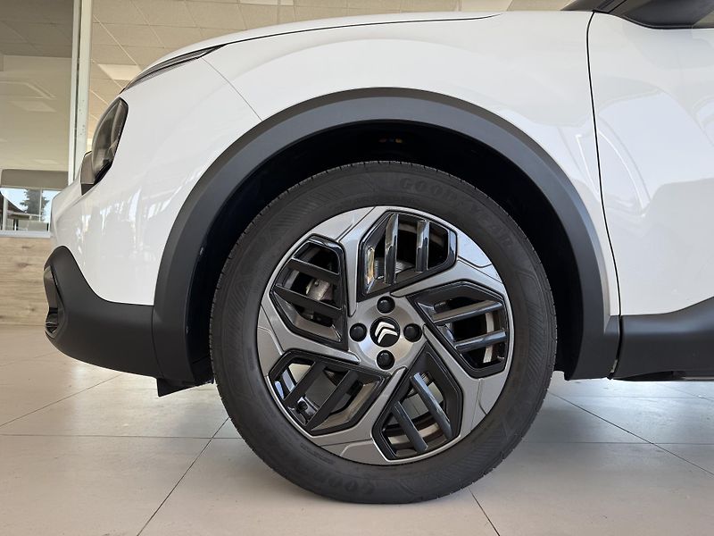Citroën C4 1,2PT 130*AT8*Full LED*Kamera - fotka 35 z 36