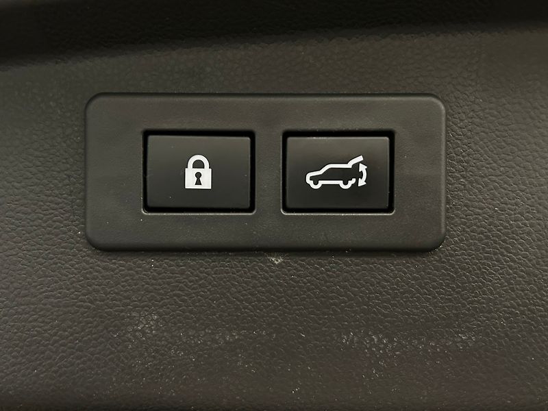 Subaru Outback (2023) 2.5 TOURING 2023 | Záruka - fotka 22 z 52