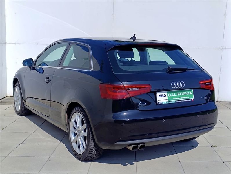 Audi A3 1,4 TFSi Bi.xenon Navi Tempoma - fotka 10 z 29