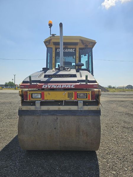 (2007) DYNAPAC CC 232 HF - fotka 3 z 16