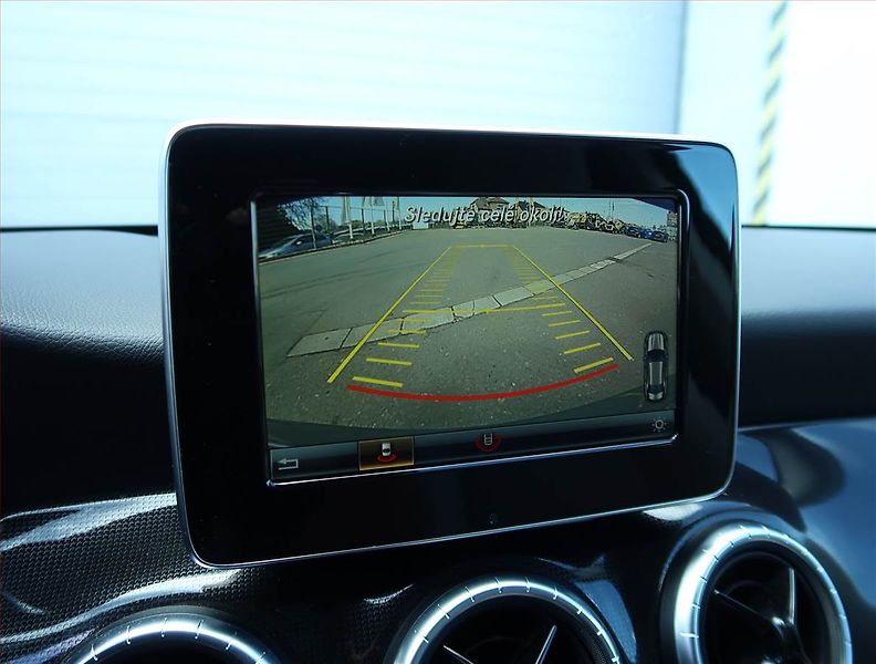 Mercedes-Benz CLA (2015) 180, Automat, Serv.kniha, Kůže - fotka 19 z 22