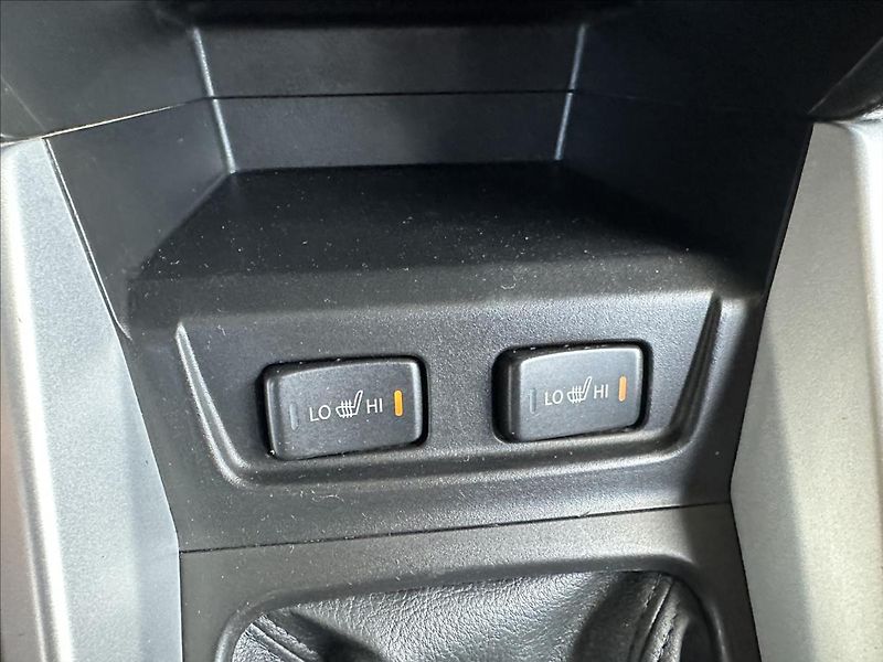 Suzuki Vitara 1,6 4x4 TAŽNÉ - fotka 19 z 30