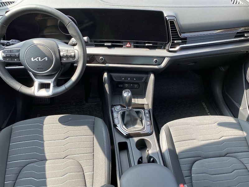 Kia Sportage (2022) 1,6 CRDi 4x4 6MT TOP - fotka 5 z 31