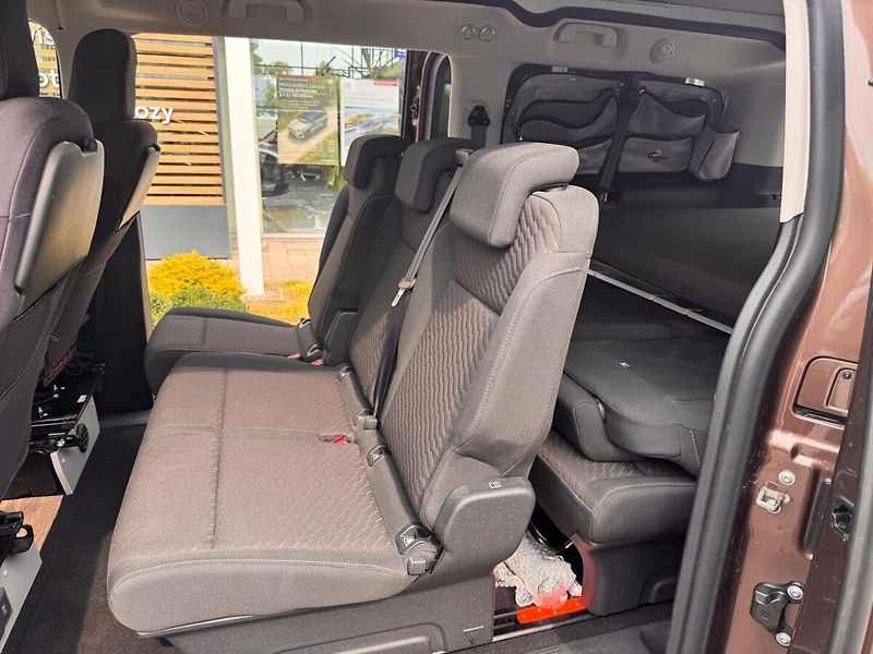 Toyota ProAce Verso Fullvans - fotka 13 z 13