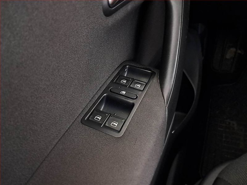 Volkswagen Polo (2012) Comfortline 1.2 TSI, Tempomat - fotka 18 z 18