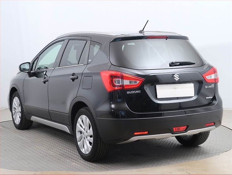 Suzuki SX4 S-Cross (2020) 1.4 BoosterJet, 4X4, Automat - fotka 4 z 17