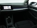 Volkswagen Golf (2022) Life 2.0 TDI, Serv.kniha, Navi - náhled 8