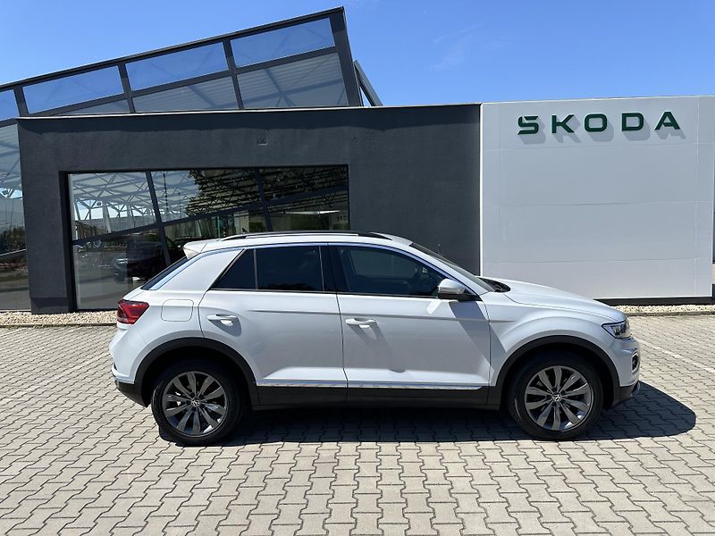 Volkswagen T-Roc 2.0 TDI DSG SPORT - fotka 4 z 23