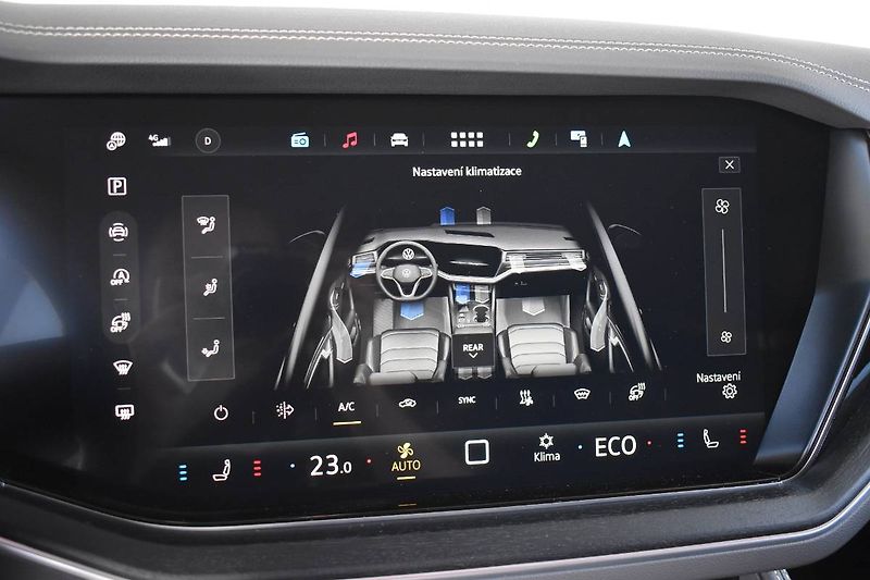 Volkswagen Touareg (2023) 3.0TDI 210kW, LED Matrix, tažn - fotka 21 z 28