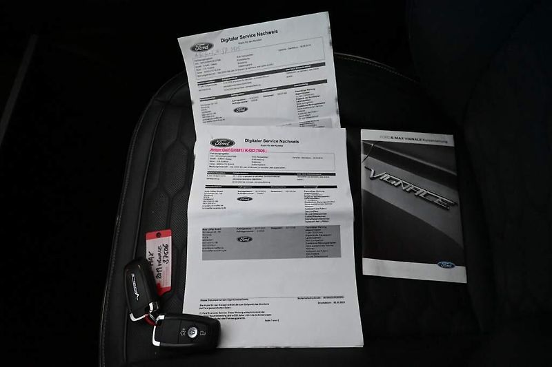 Ford S-MAX (2019) 2.0 VIGNALE LED ACC Tažné Masá - fotka 33 z 39