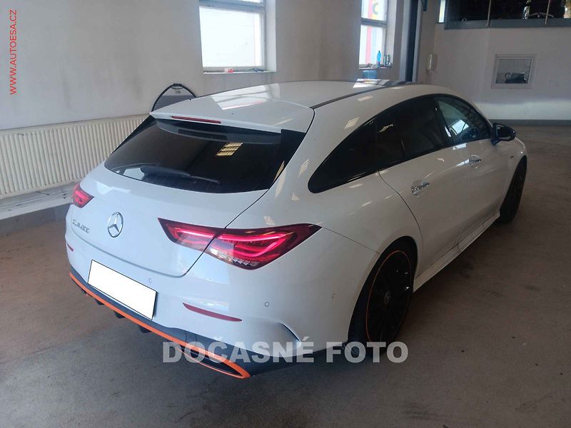 Mercedes-Benz CLA (2019) 1.3I, 1.maj,ČR, AT, navi, LED - fotka 2 z 3
