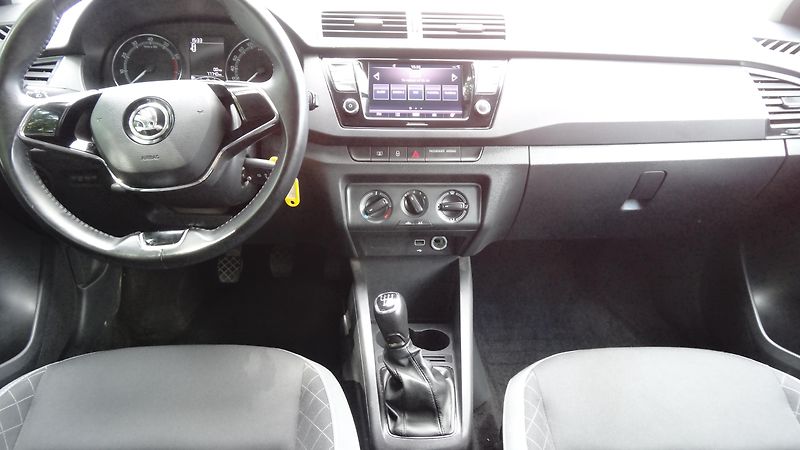 Škoda Fabia K.1.0TSi Amb.Taž.zař. - fotka 3 z 17