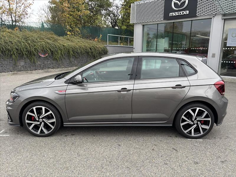 Volkswagen Polo 2,0 TSi 147kW MANUÁL GTI Beats - fotka 2 z 47