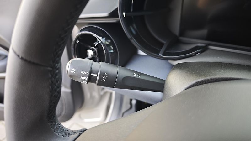 Alfa Romeo Junior (2026)  1,2 T 145 PS automat - fotka 29 z 38