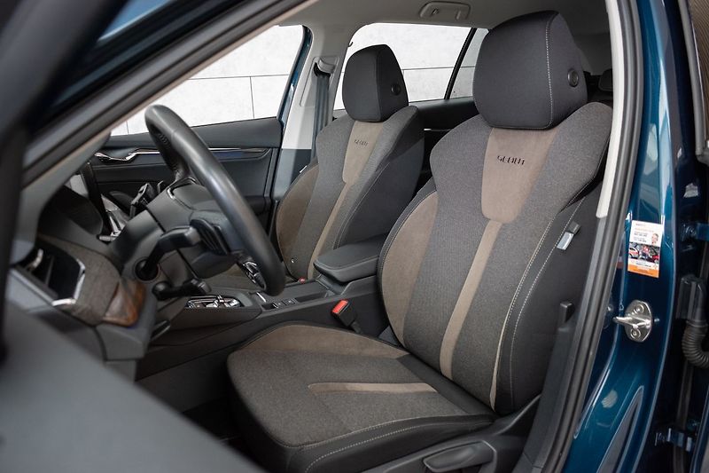 Škoda Octavia SCOUT TDI 147kW 4x4*TAŽNÉ*ČR1 - fotka 11 z 43