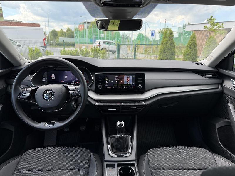 Škoda Octavia (2020) 1.5 tsi 110 kw/DPH - fotka 13 z 21