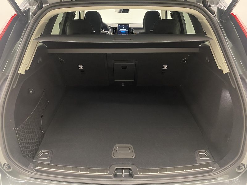 Volvo XC60 (2026) T6 AWD AUT BRIGHT PLUS - fotka 6 z 56