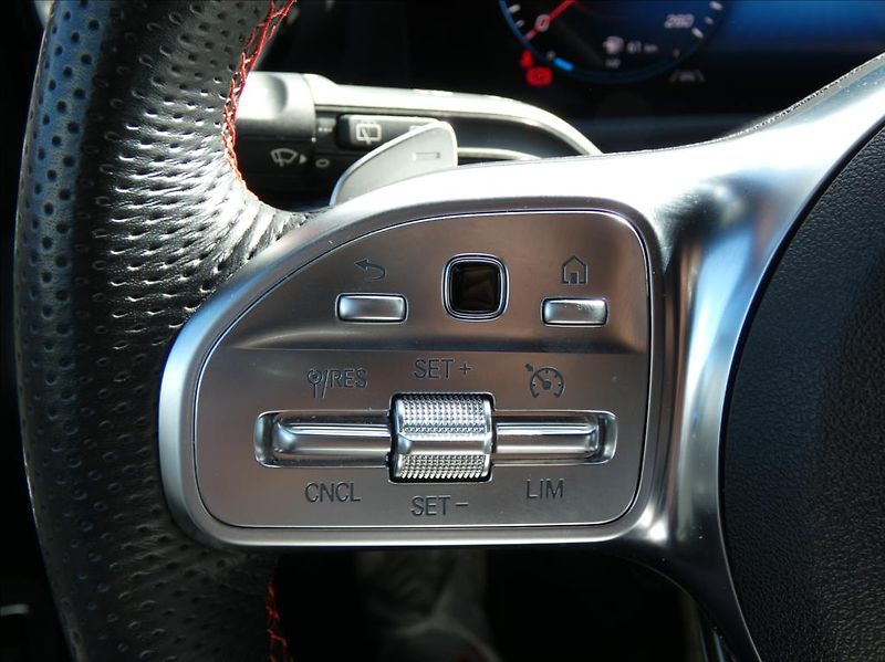 Mercedes-Benz CLA 2,0 200d 4M,1Maj, ČR, dph - fotka 19 z 35