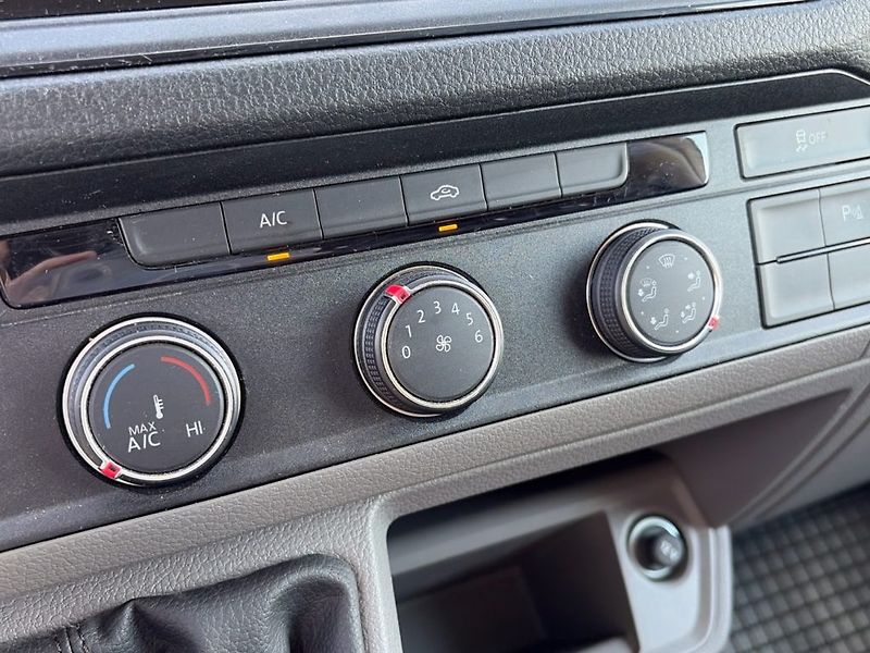 Volkswagen Crafter (2024) 2,0 TDI 103kW*Tažné - fotka 17 z 21
