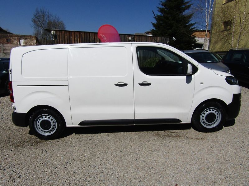 Citroën Jumpy (2017) 1.6 HDI 70kW  SUPER STAV - fotka 9 z 33