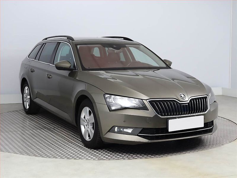 Škoda Superb (2016) 1.6 TDI, Automat - fotka 1 z 21