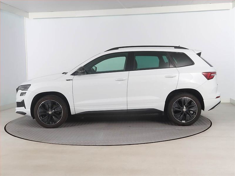 Škoda Karoq (2022) Sportline 1.5 TSI - fotka 3 z 18