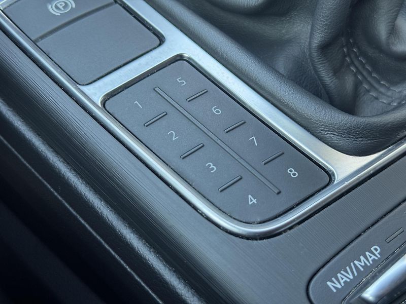 Audi A4 (2016) 2.0TDi Sport, Individual, RZV - fotka 36 z 47