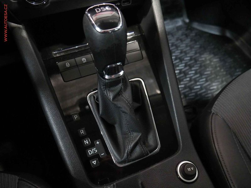 Škoda Octavia (2019) 2.0 TDi, 1.maj,ČR - fotka 18 z 21