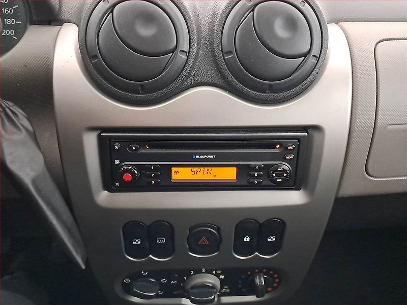 Dacia Sandero (2010) 1.2 16V, nová STK, Tažné - fotka 12 z 14