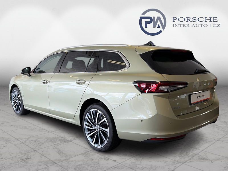 Škoda Superb 2.0TDi L&K 142kW 4x4 - fotka 10 z 25