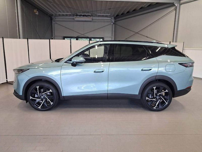 Omoda 7 (2026) Luxury 1.5 tGDI PHEV - fotka 5 z 30