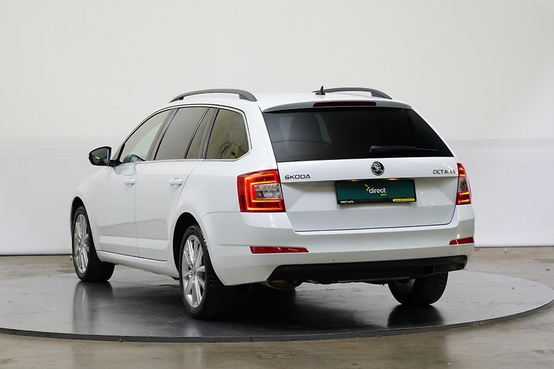 Škoda Octavia - fotka 7 z 25