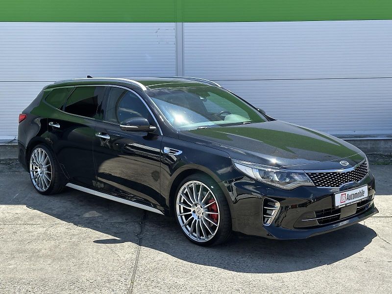 Kia Optima GT 2.0TGDi H-Matic Sportswagon - fotka 3 z 56